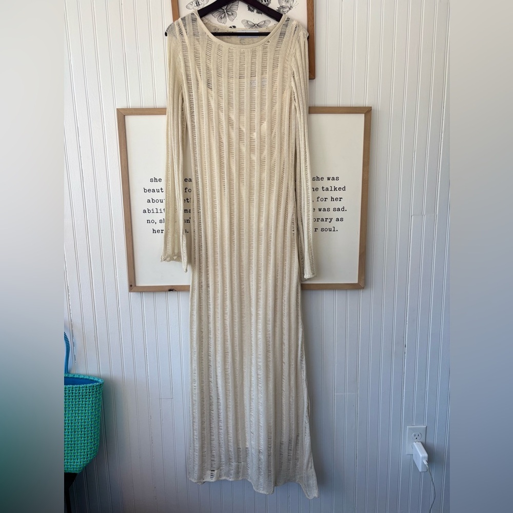 🤍Petal and Pup summer dress with detached slip
